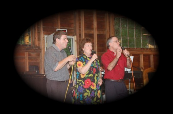 Oh- how the Adams Trio can sing
